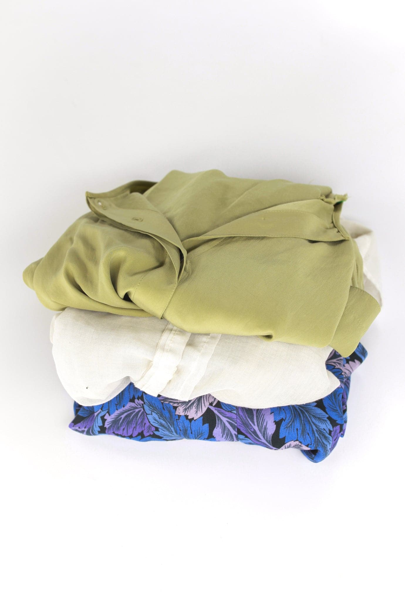 Vintage Women's Button-Up Blouse Mix of 20 - LA Vintage Wholesale