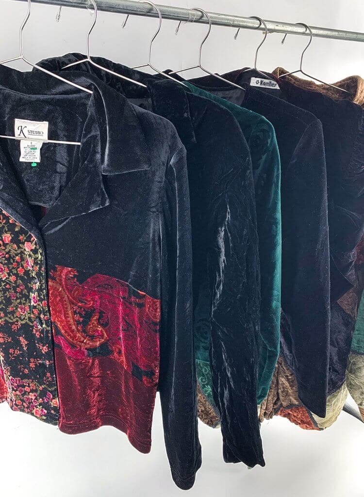 Velvet Jacket Mix Of 15 - LAV Wholesale