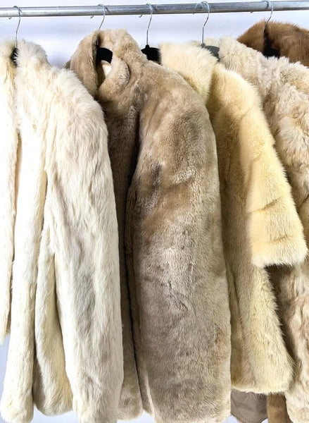 andwang White mix fake fur coat 【long】 White mix fake fur coat