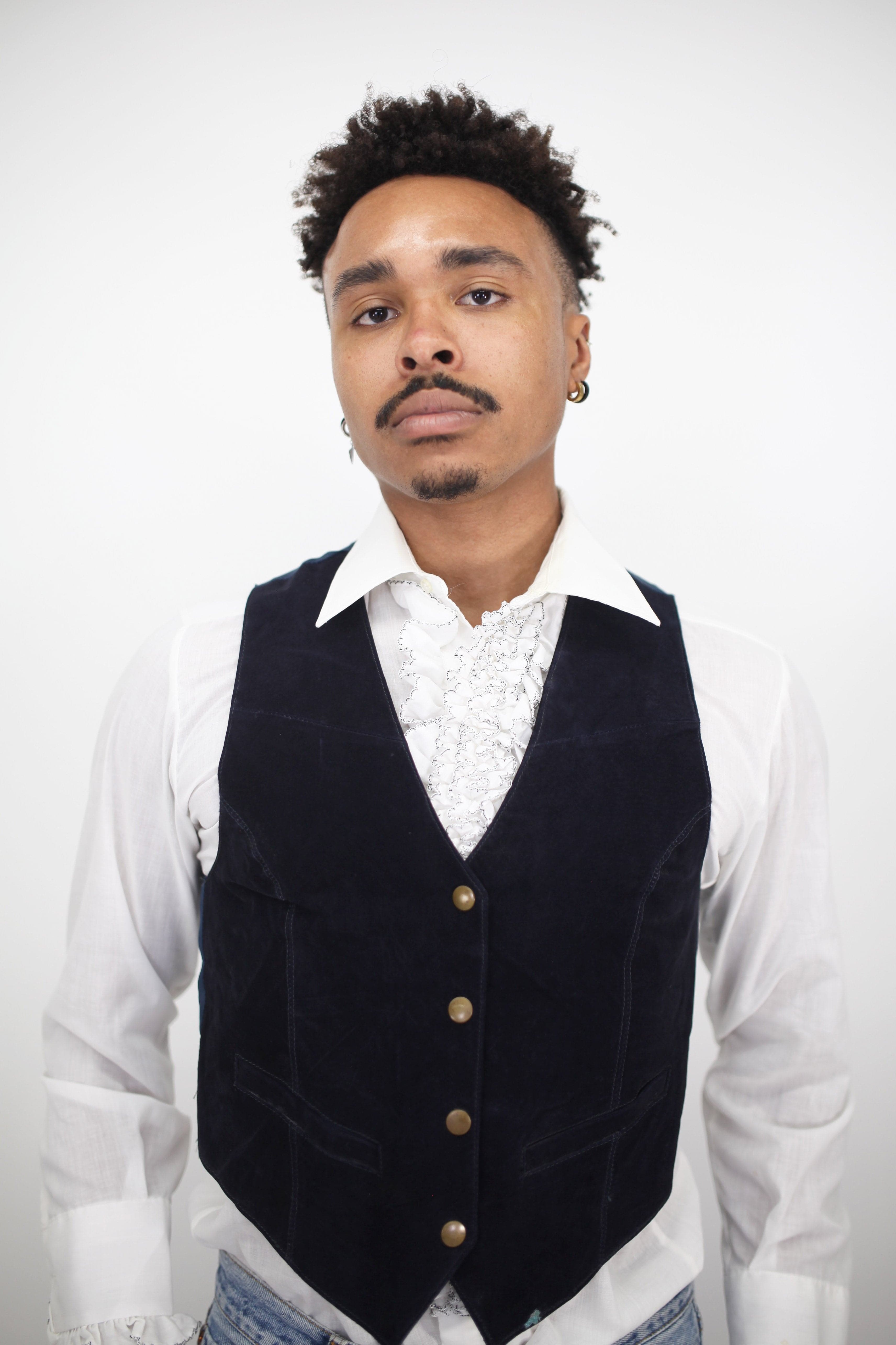 Vintage Men's Vest Mix of 20 - LA Vintage Wholesale