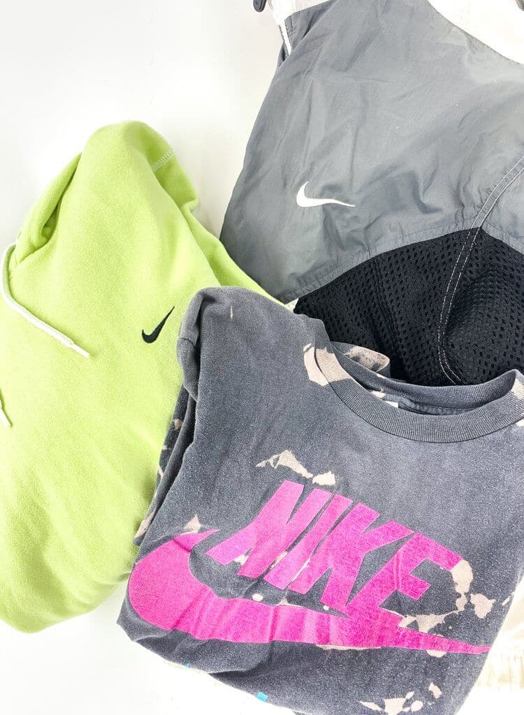 Lot Of 20 Vintage Nike T sale Shirts