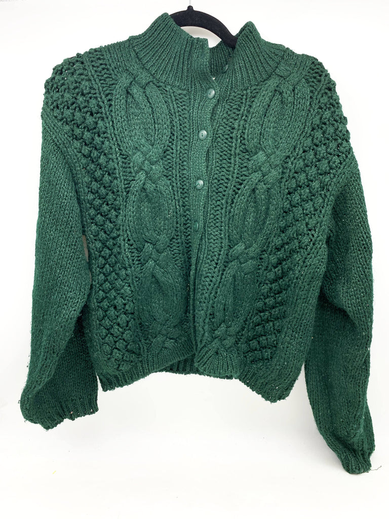 Women's Cardigan and Sweater Bale of 100 lbs - LA Vintage Wholesale 